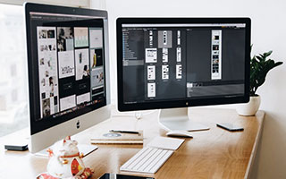 巨大失误！胜利门将远距离出击被断球，奎尼奥内斯轻松破空门